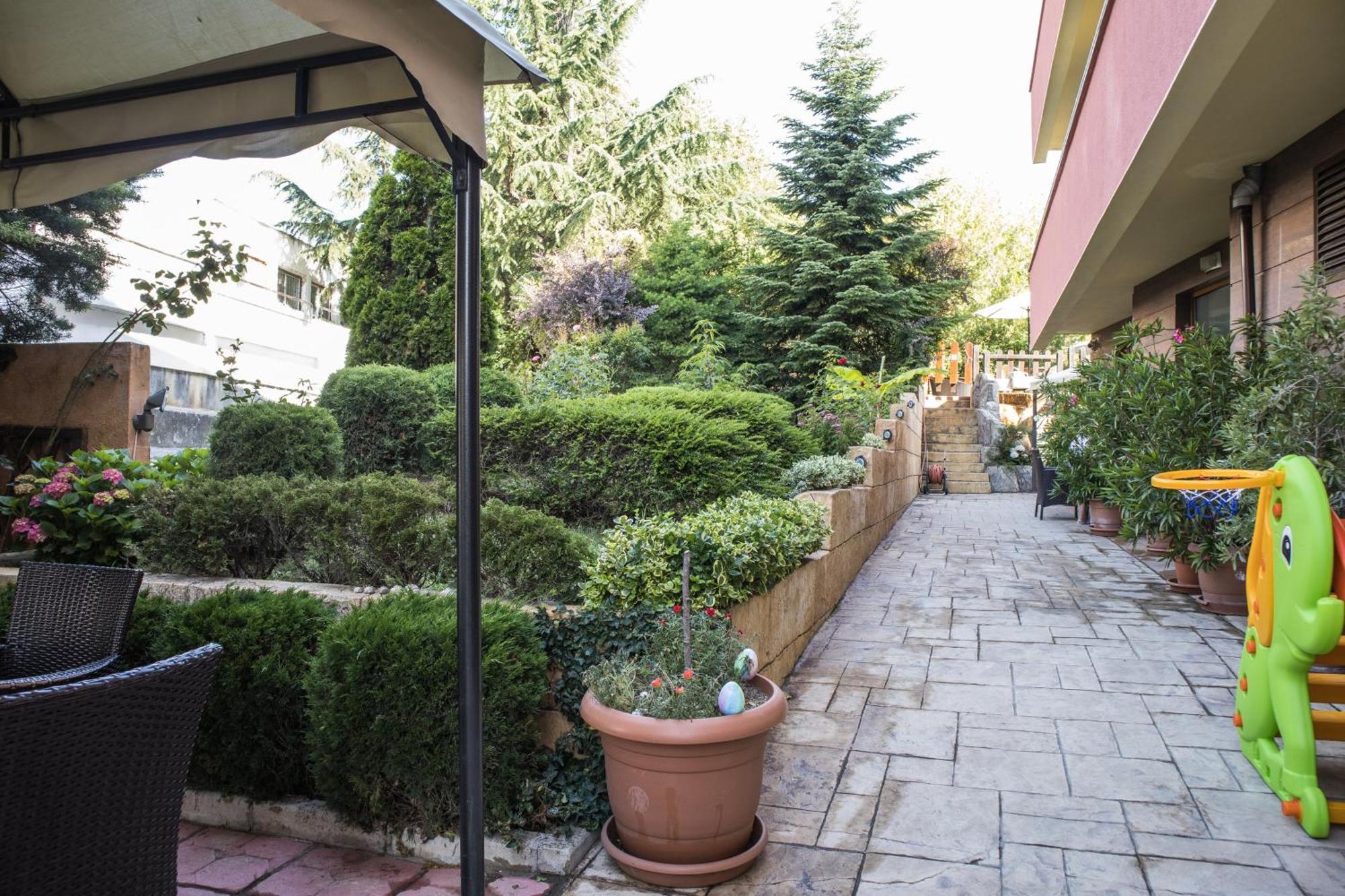 Hotel Buena Vissta Primorsko Buitenkant foto